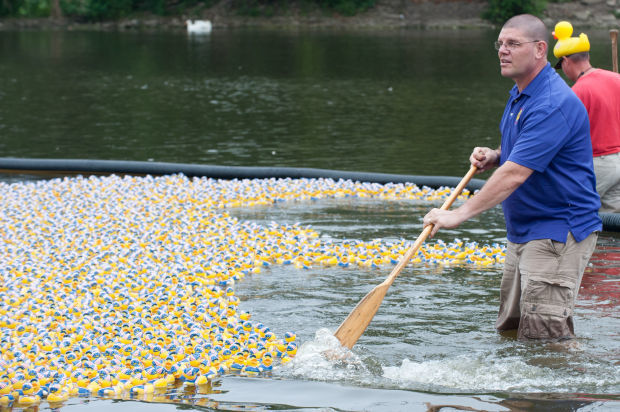 Dam Duck Race